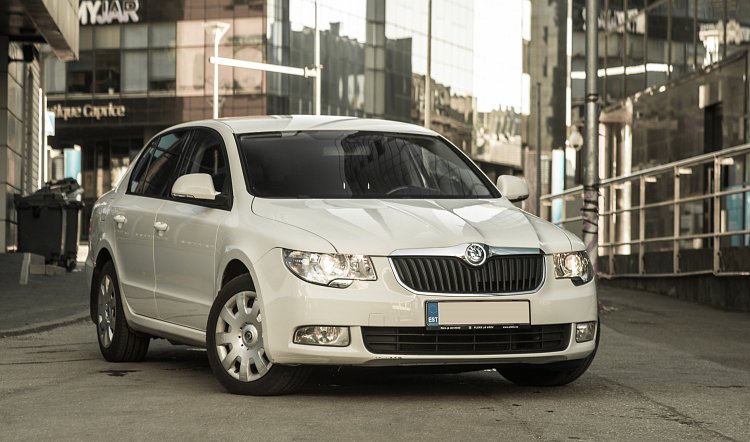 rendiauto Tallinnas škoda superb