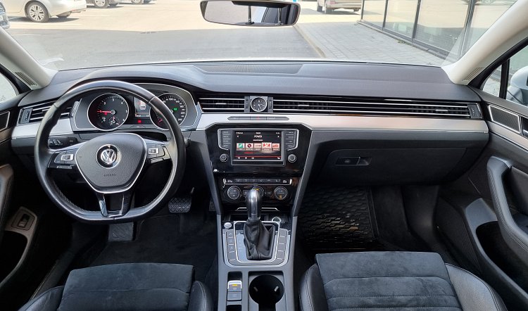Volkswagen Passat autorent Bolt Tallinn