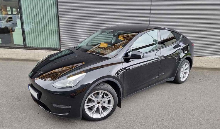 Tesla Model Y rendiauto Bolt Tallinn