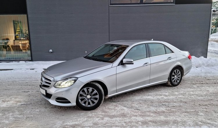 Mercedes E-class W212 rental car for rent Bolt Tallinn