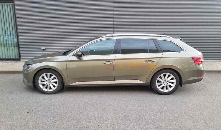 Škoda Superb rendiauto Bolt Tallinn