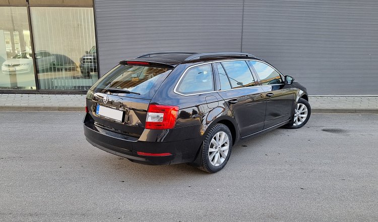 CNG Skoda Octavia rental car for Bolt Tallinn