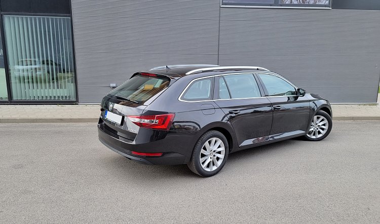 Škoda Superb rendiauto Bolt Tallinn