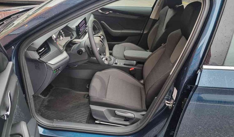 Mercedes Škoda Octavia Mk4 rendiauto Bolt Tallinn