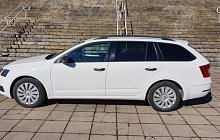 CNG Skoda Octavia rendiauto Bolt Tallinn